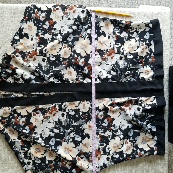 D&Y l David & Young Floral Kimono - Picture 6 of 6